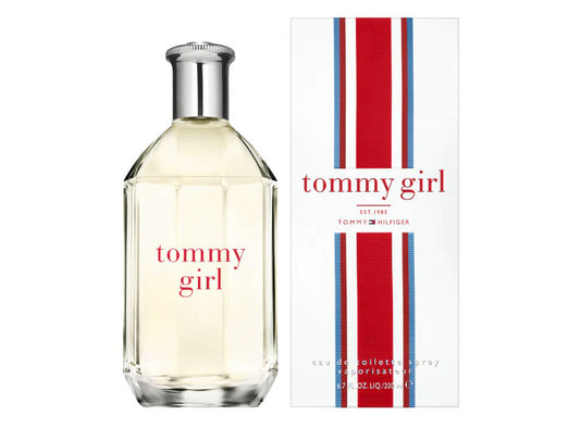 "Thierry Mugler Angel Parfum – Perfume femenino con notas de chocolate y vainilla."
